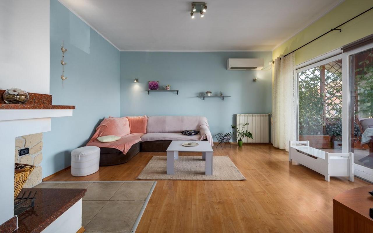 Iva House With Apartment Umag Luaran gambar